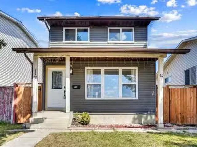 112 Castleridge Drive Ne, Calgary, AB, T3J 1Y8 house for sal.