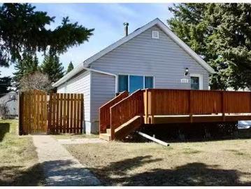 112 Centre Street, Neilburg, SK, S0M 2C0 house for sale Lis.