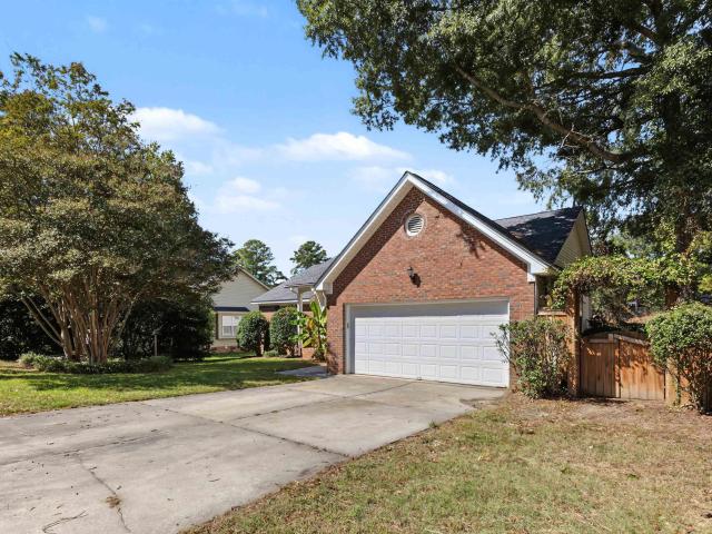 112 Chippenham Circle
