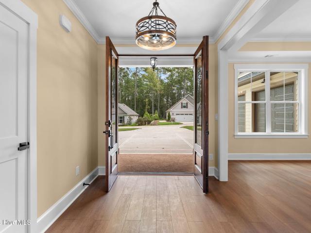 112 Crescent Drive