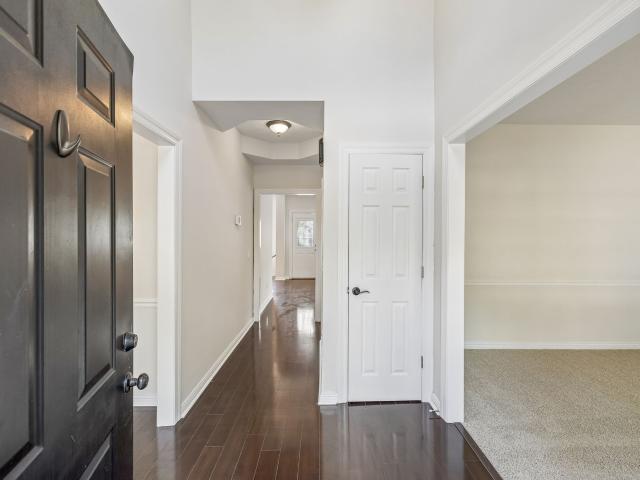 112 Crooked Creek Ln