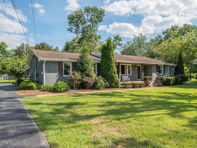 112 Crosby Dr