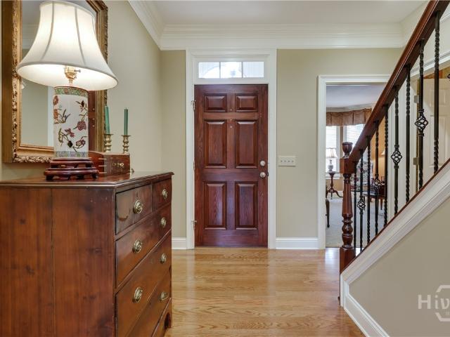 112 Annas Walk