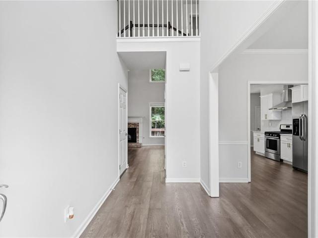 112 Adelaide Crossing