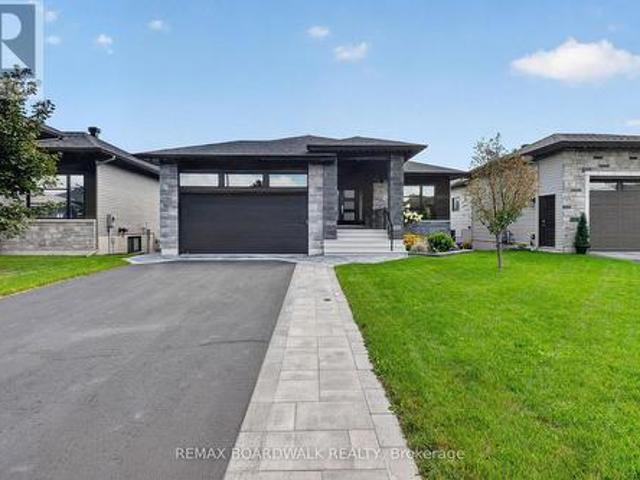 112 Argile Street, Casselman, ON, K0A 1M0 house for sale | Listing ID X13736 | Royal LePage