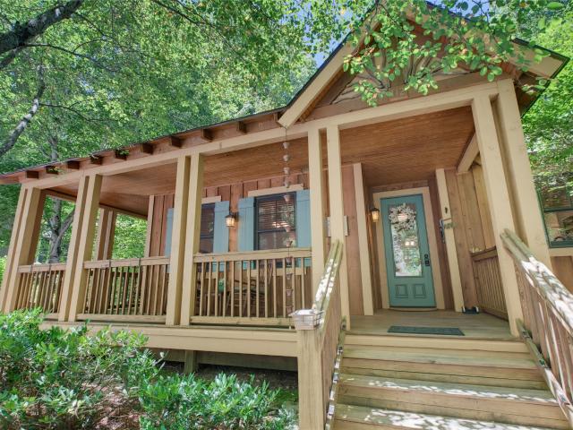 112 Boulder Creek Lane