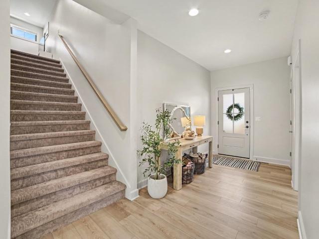 112 Brass Leaf Court