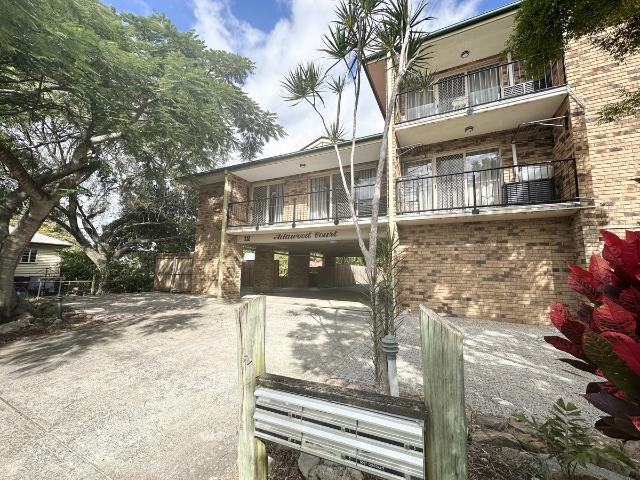 1/12 Gainsborough Street, Moorooka QLD 4105 Matthews Real Estate