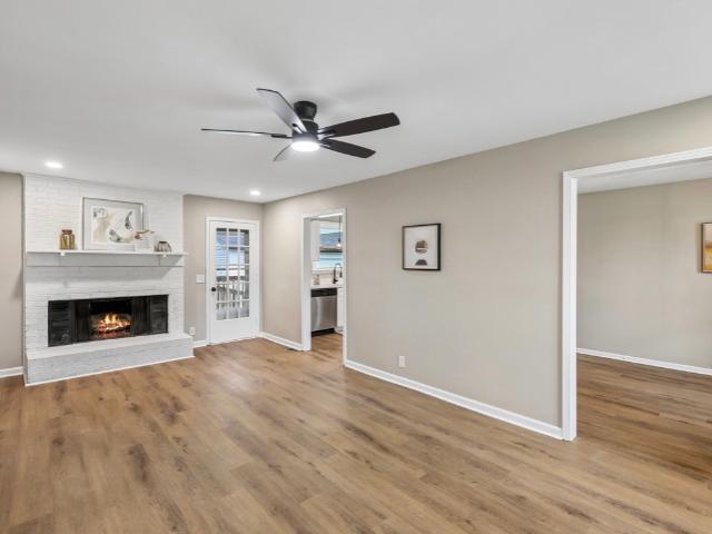 112 General Forrest Ct