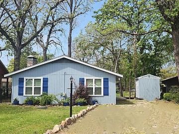 112 Greenwood Drive