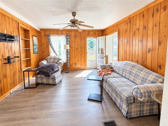 112 Gulf Road
