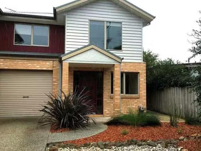1/12 Darian Road, Torquay, VIC 3228