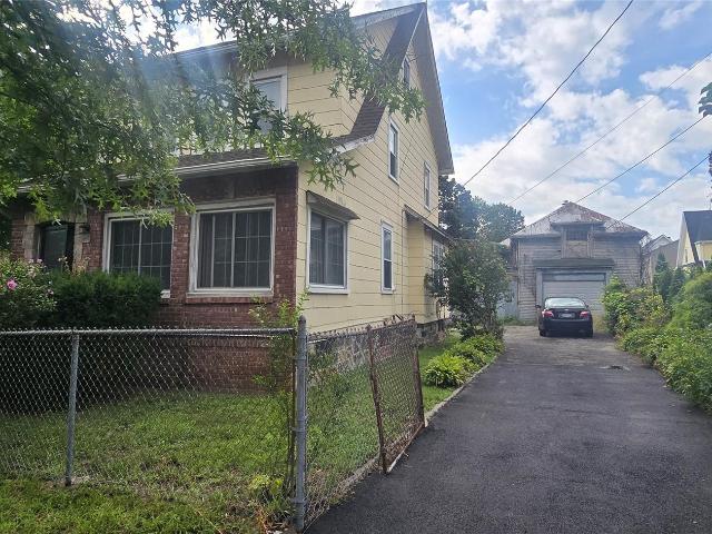 112 E 4th Street