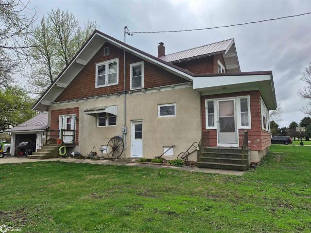 112 E Strait Street