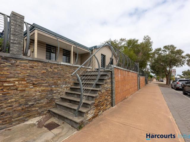 112 Elmridge Parkway, ELLENBROOK, WA 6069
