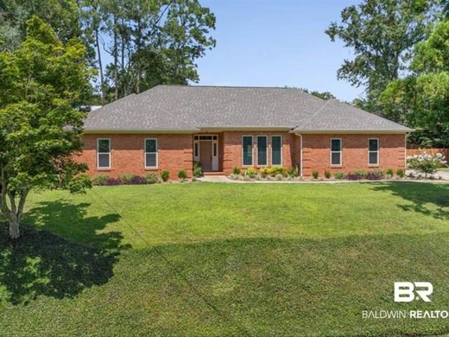 112 Fairwood Blvd, Fairhope, AL 36532