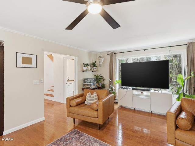112 Hawk View Drive