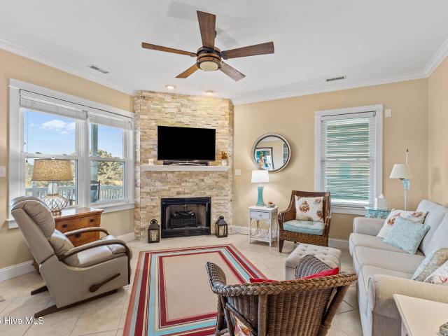 112 Oakleaf Drive # 1002 A
