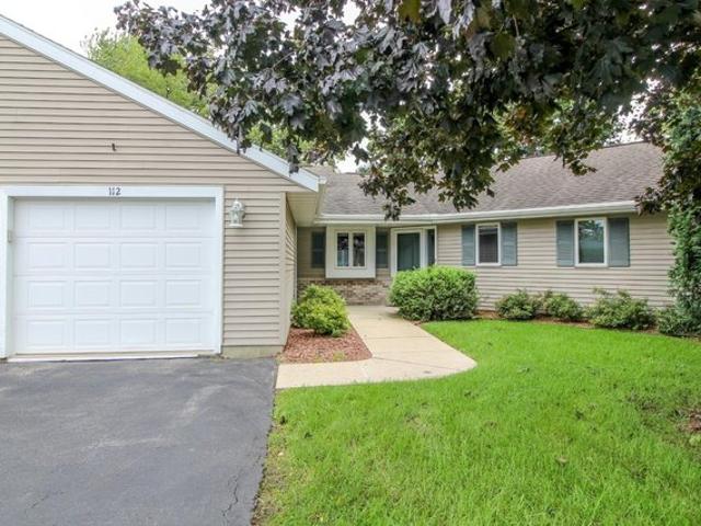 112 Oxford Ln, Cambridge, WI 53523