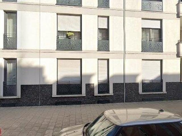 112 m2 apartment for rent in Dusseldorf