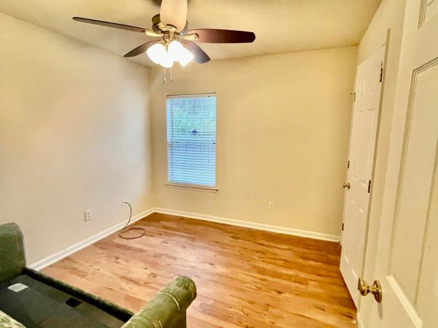 112 Mansfield Boulevard