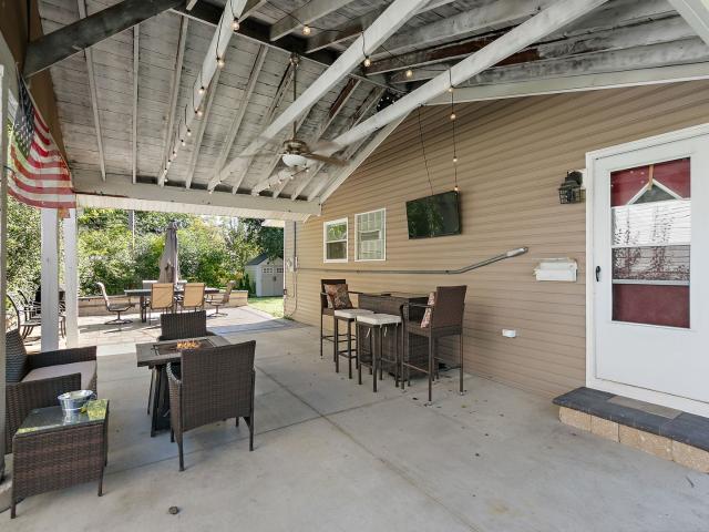 112 Mccabe Drive