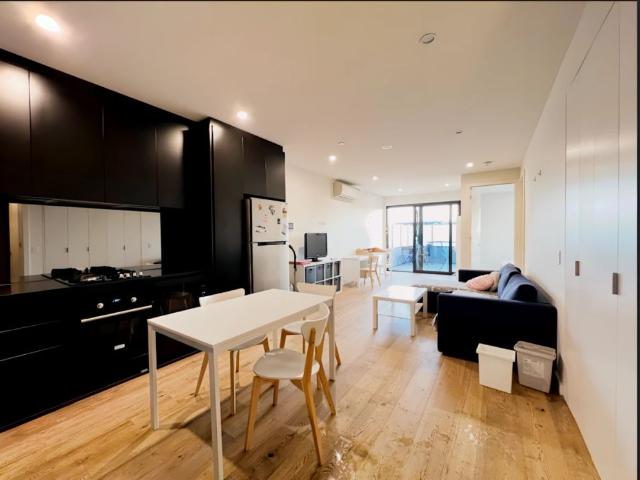 112 Mimosa Road, Melbourne
