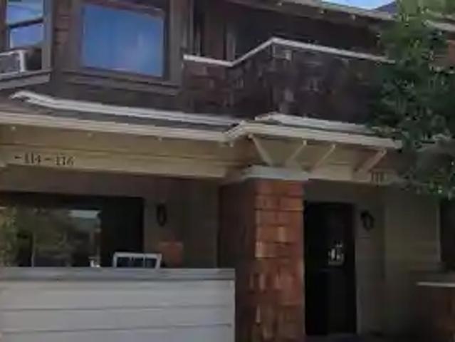 112 S 7th St, 3 beds, 1 full bath