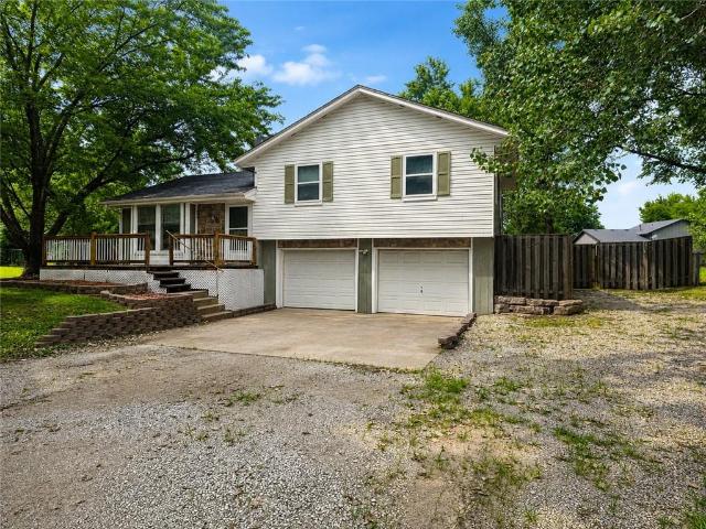 112 Sharon Lane