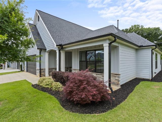 112 Stanbury Drive
