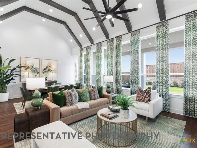 112 Post Oak