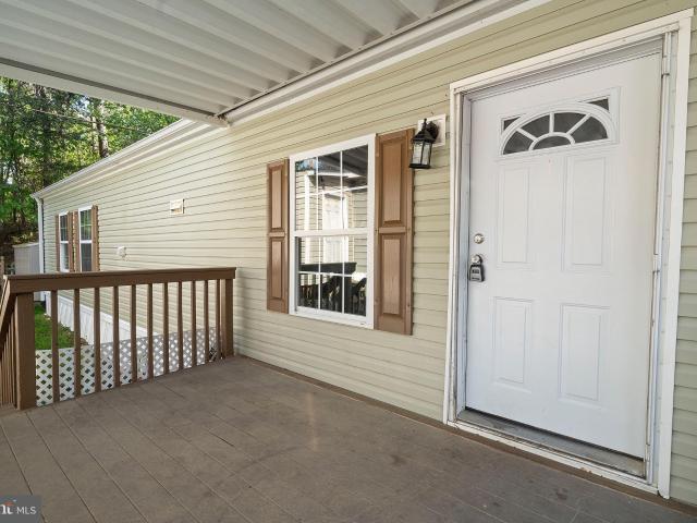 112 Paradise Ct, Stafford, VA 22554 | MLS #VAST2048