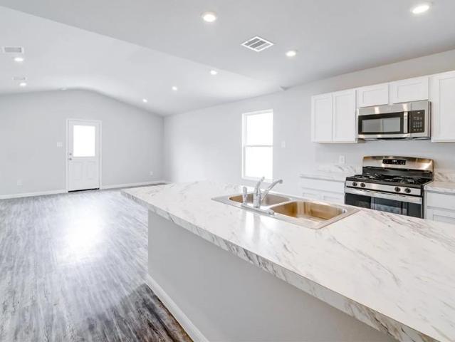 112 Peace Lily Way