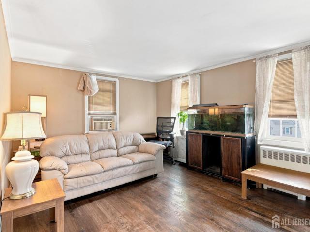 112 Roosevelt Boulevard