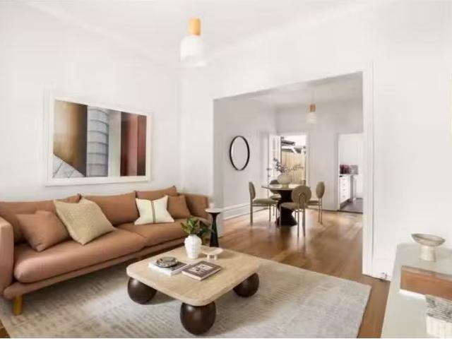 112 Reservoir Street, Surry Hills House for rent Listed by Pa.