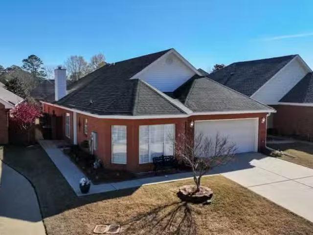 112 RIVER CHASE CT, WETUMPKA, AL 36092