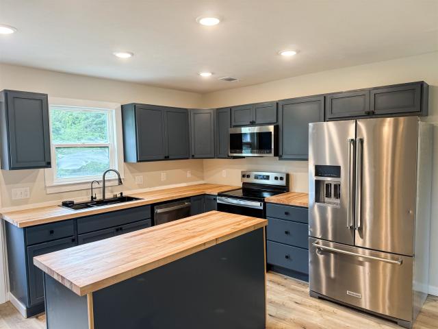 112 W Maple Street