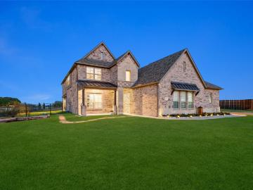 112 Walnut Drive, Van Alstyne, US, TX