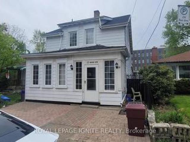 112 Ward Avenue, Hamilton, ON, L8S 2E9 house for sale | Listing ID X13880 | Royal LePage