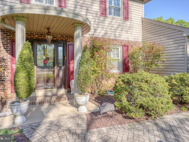 112 Tall Pines Rd, Newark, DE 19713 | MLS #DENC2102