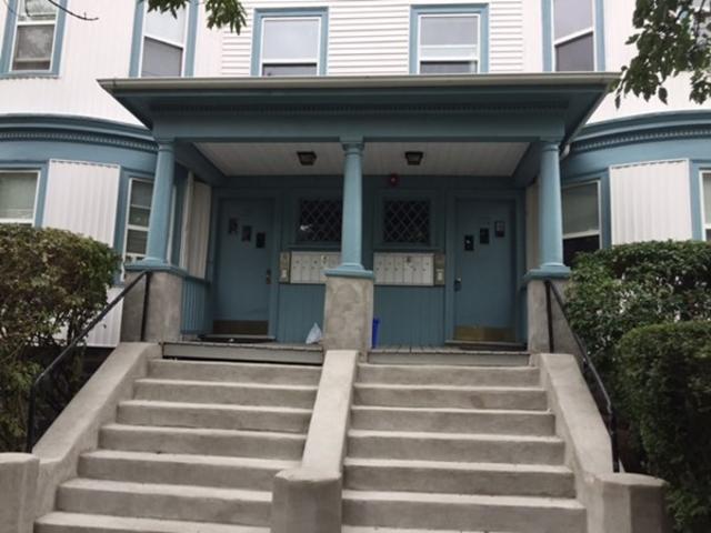 112 Thurston St, 1 bed, 1 full bath