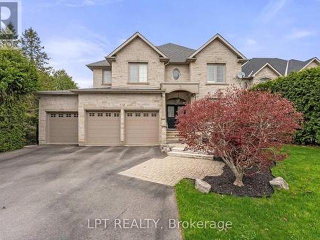 112 Tyler Street, Aurora, ON, L4G 2N3 house for sale | Listing ID N13853 | Royal LePage