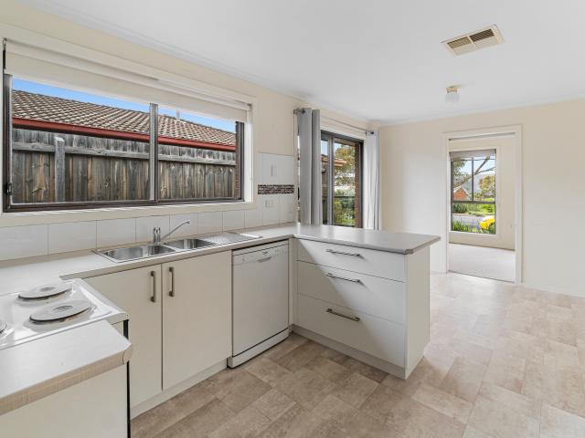 112 Underbank Boulevard, Bacchus Marsh
