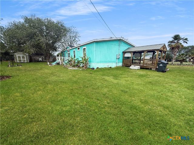 112 Vivian Stevens St, Port Lavaca, TX 77979 | MLS #611232
