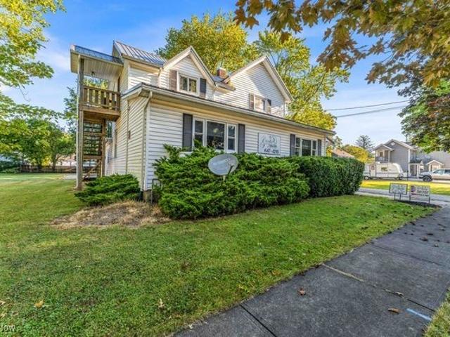 112 Vine Street