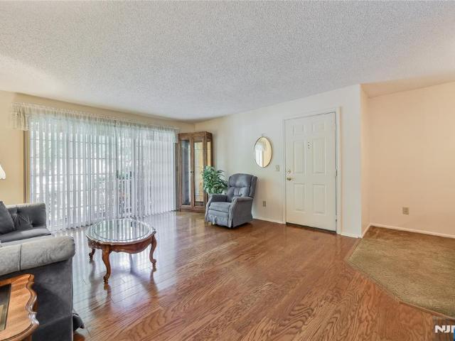 1134 Sycamore Lane