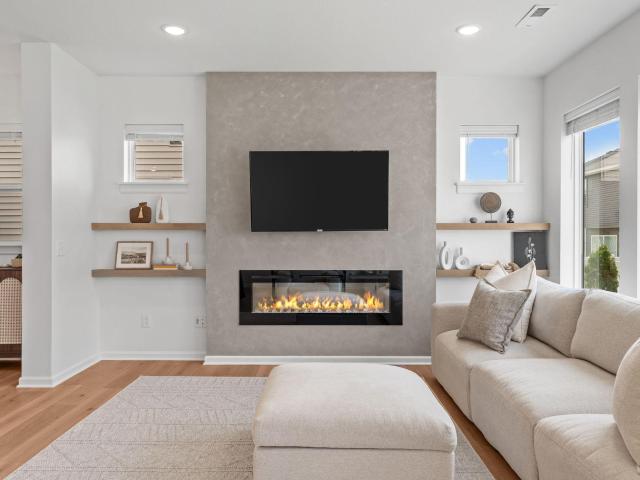 1134 th Street W
