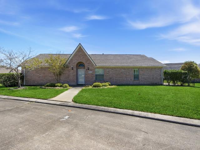 11353 Windlass Ln, Willis, TX 77318 | MLS #36708