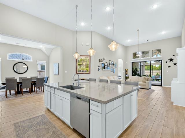 11351 Cosmopolitan Drive