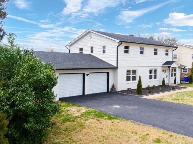 1135 Cedarwood Way